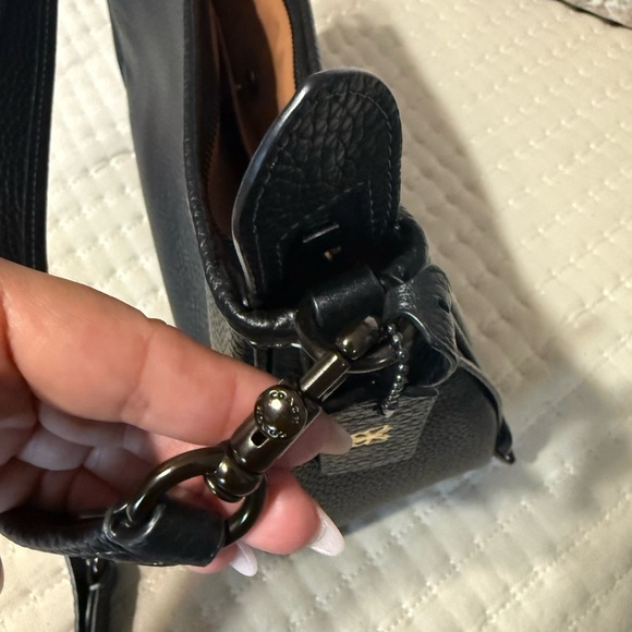 Coach Black Pebbled Leather Shoulder Bag - Picture 5 of 7